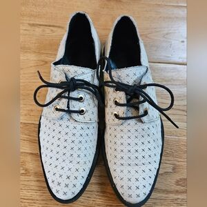 Miista London leather white lace up loafers size 37 EU or US women’s size 6.5/7